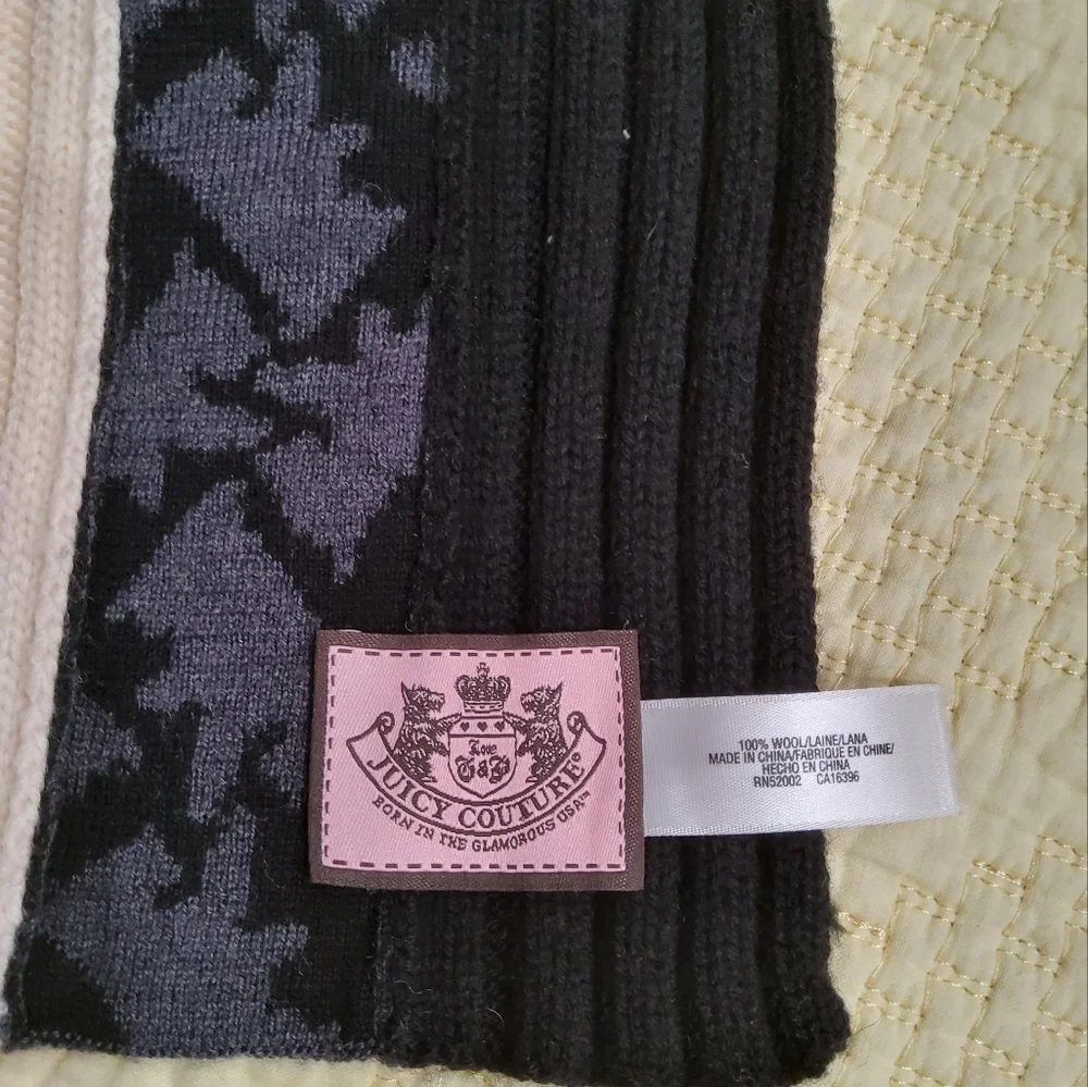 Juicy Couture Wool Knit Scarf